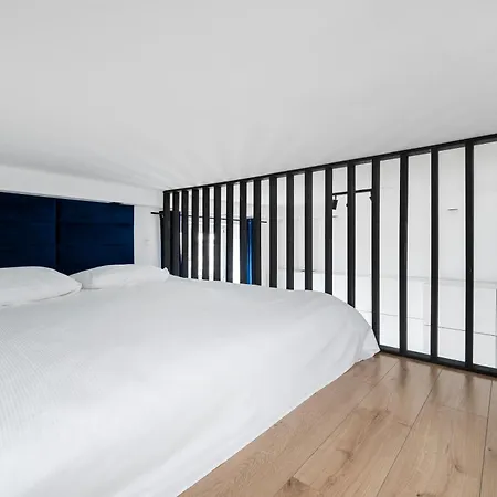 Appartamento Wolczanska Mezzanine By Bookinghost *